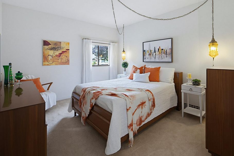 2546 Napier Street Vancouver, BC - 10