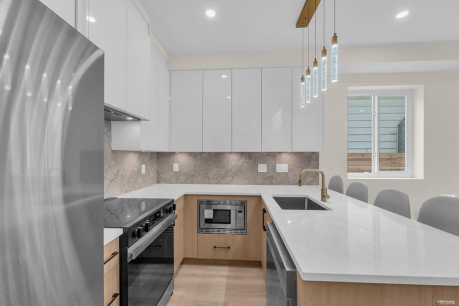 1 5779 Clarendon Street Vancouver, BC - 11