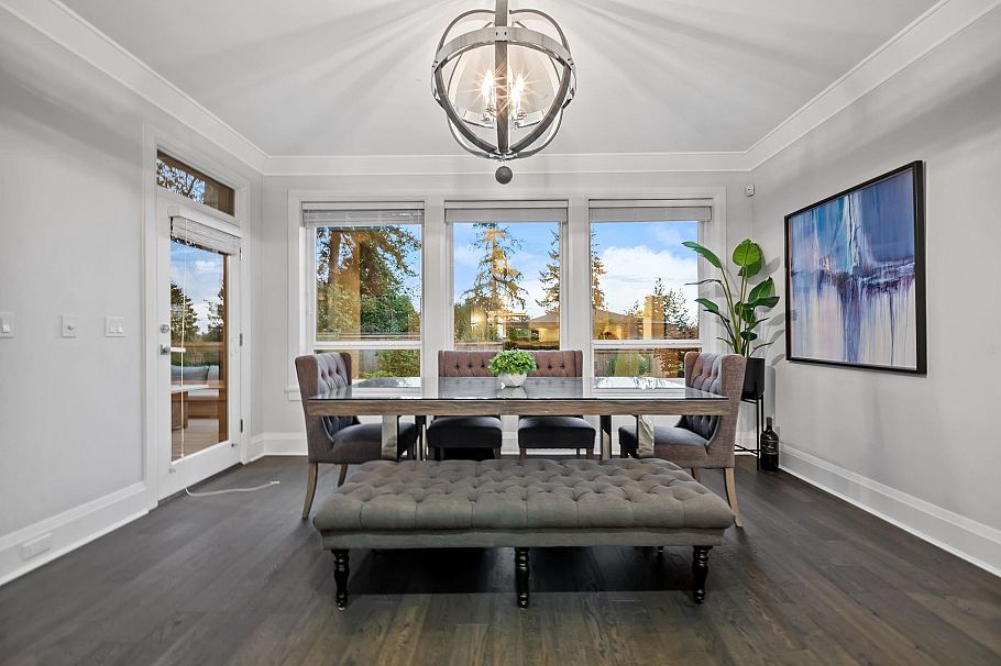 433 E Queens Road North Vancouver, BC - 8