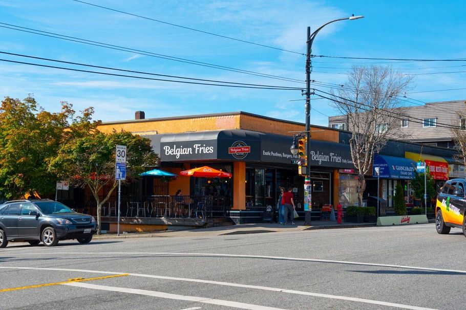 1777 E 4th Avenue Vancouver, BC - 14