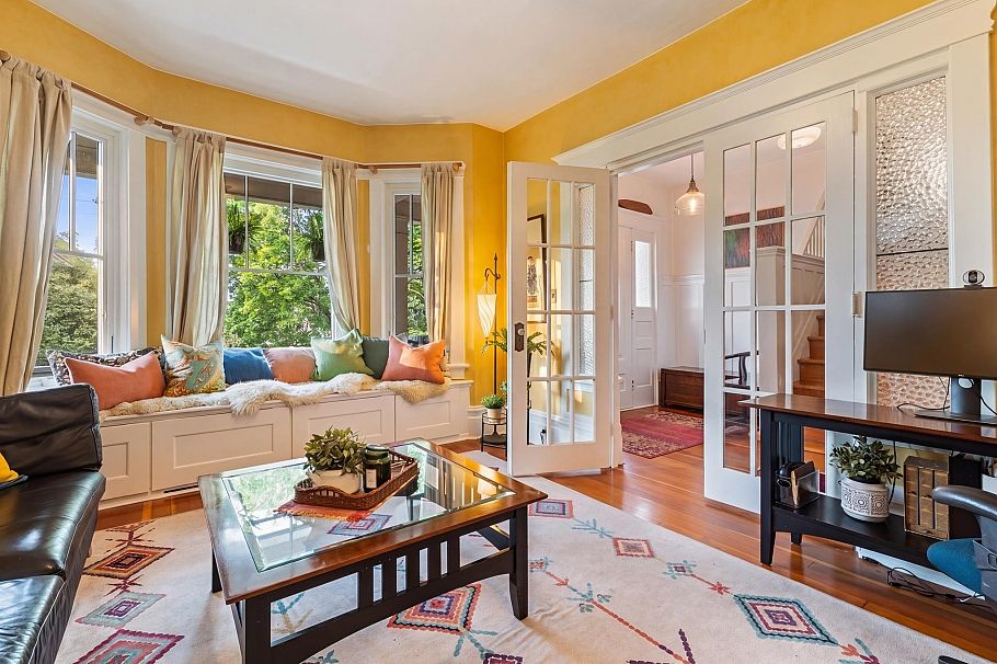 1544 E 13th Avenue Vancouver, BC - 3