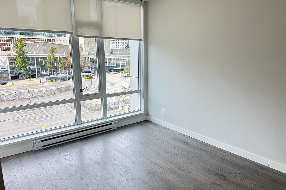 810 161 W Georgia Street Vancouver, BC - 11