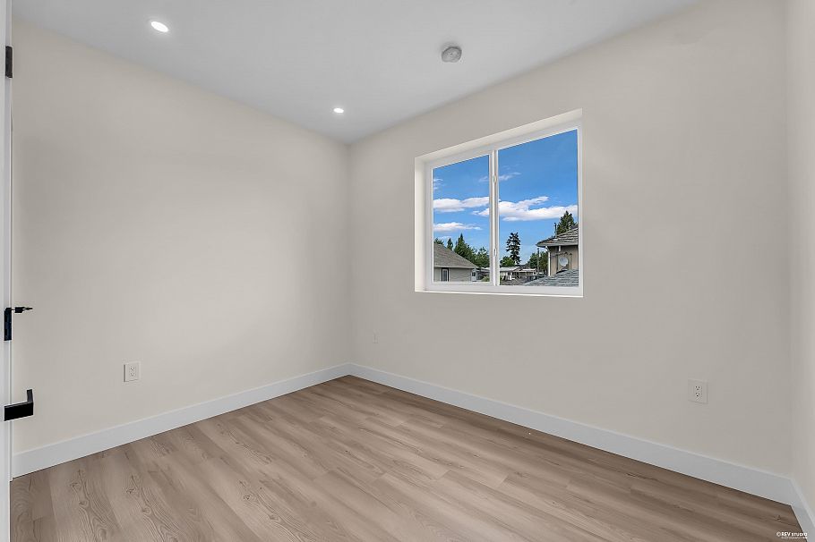 1 5779 Clarendon Street Vancouver, BC - 16