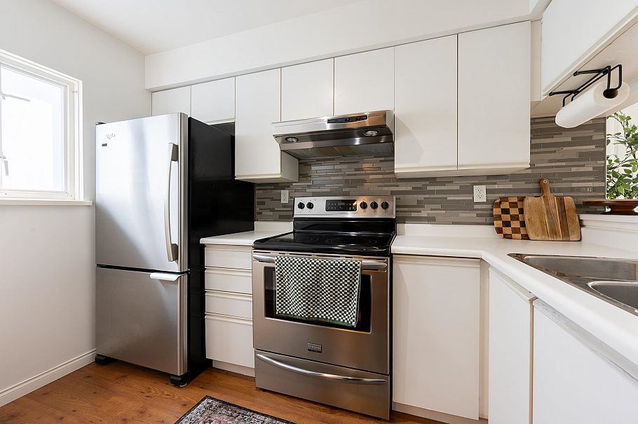 209 643 W 7th Avenue Vancouver, BC - 23