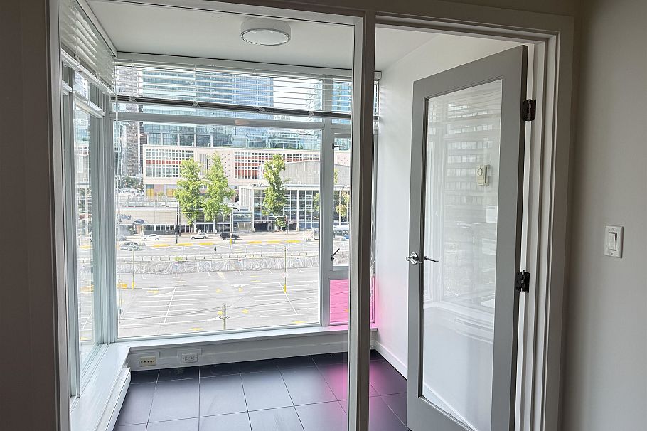 810 161 W Georgia Street Vancouver, BC - 21