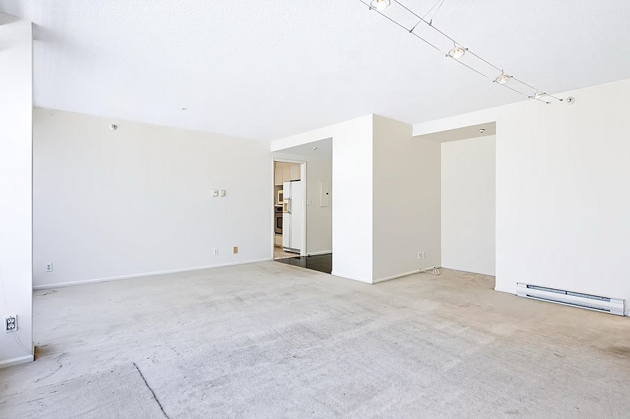 PH1 2438 Heather Street Vancouver, BC - 7