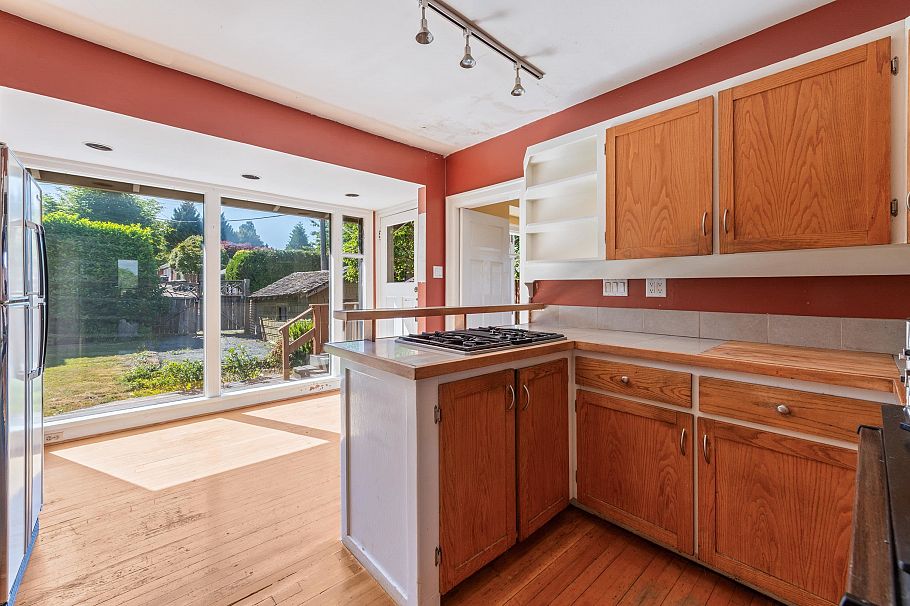 2849 Highbury Street Vancouver, BC - 16