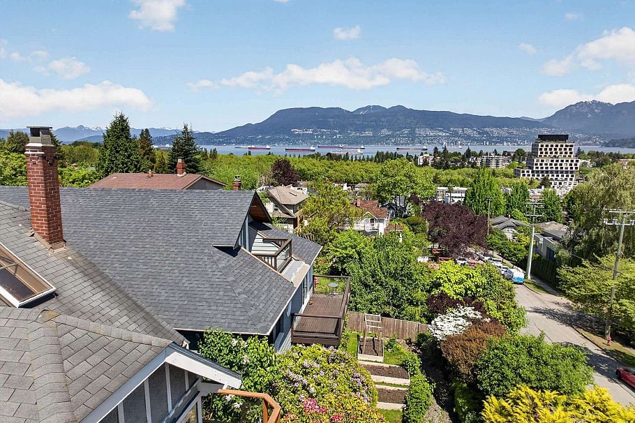 2849 Highbury Street Vancouver, BC - 5