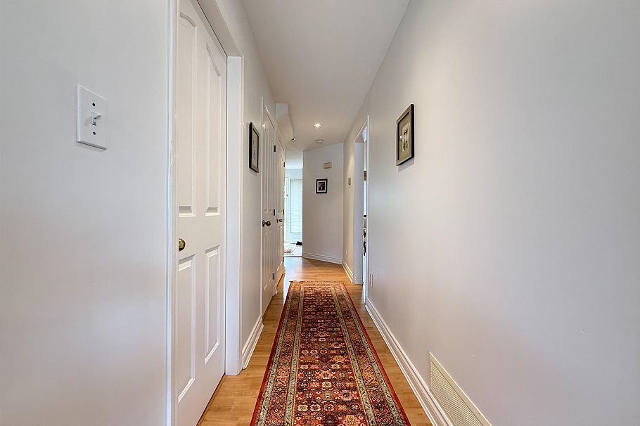 Main House 335 W 27TH STREET, North Vancouver BC V7N 2H5 North Vancouver, BC - 14