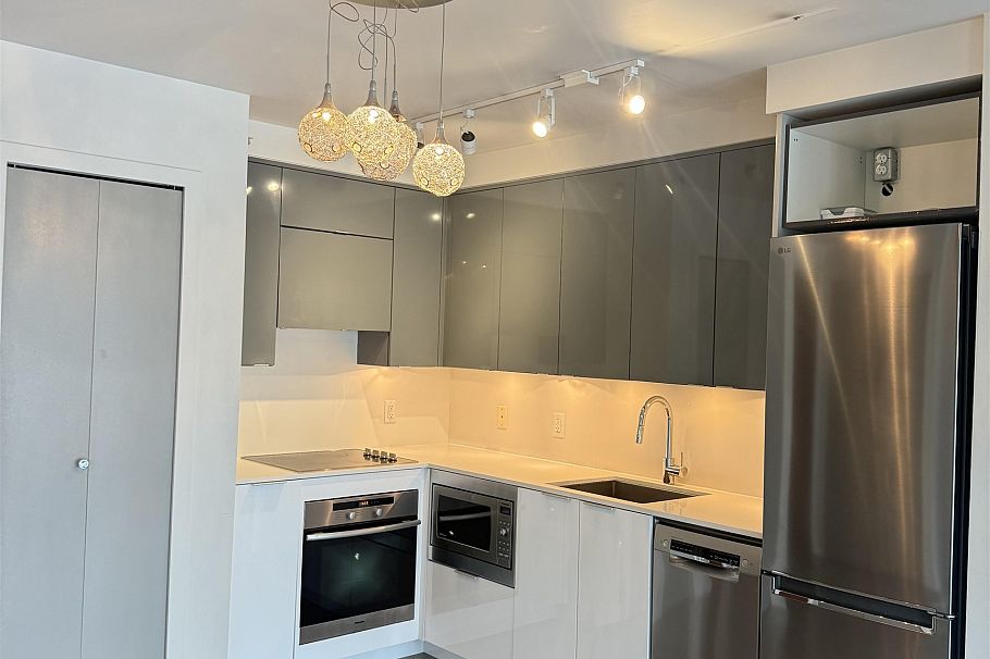 810 161 W Georgia Street Vancouver, BC - 20