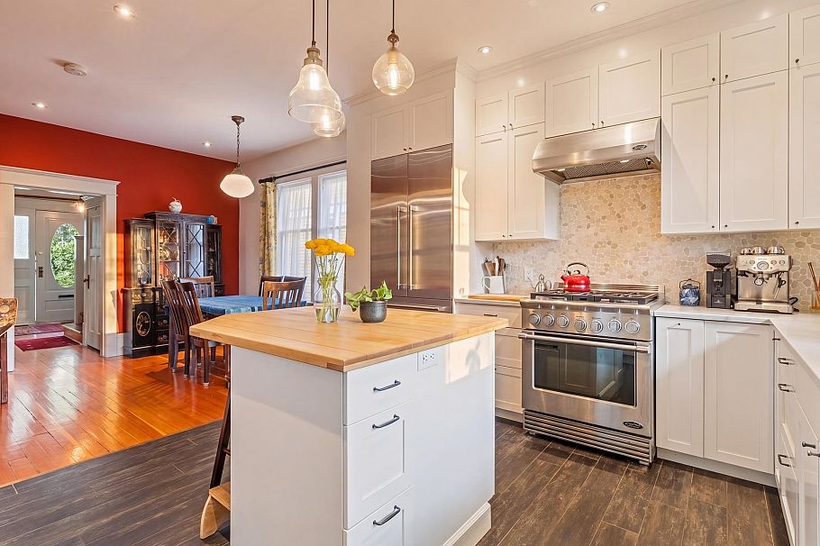 1544 E 13th Avenue Vancouver, BC - 9