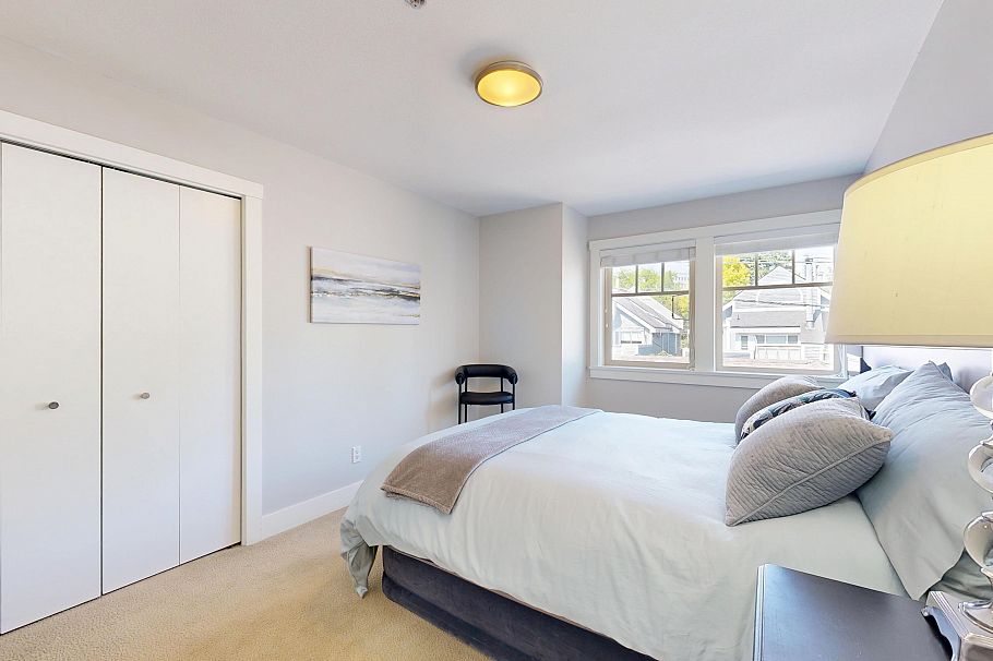 839 W 14th Avenue Vancouver, BC - 26