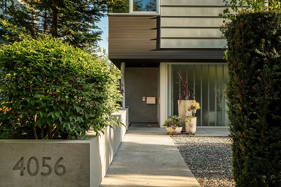 4056 W 36th Avenue Vancouver, BC - 2