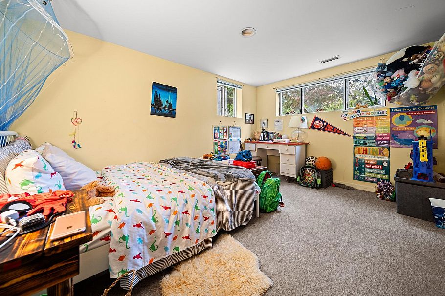 4311 W 14th Avenue Vancouver, BC - 21