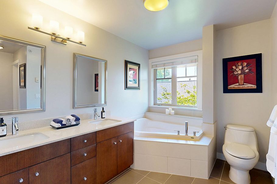 839 W 14th Avenue Vancouver, BC - 22
