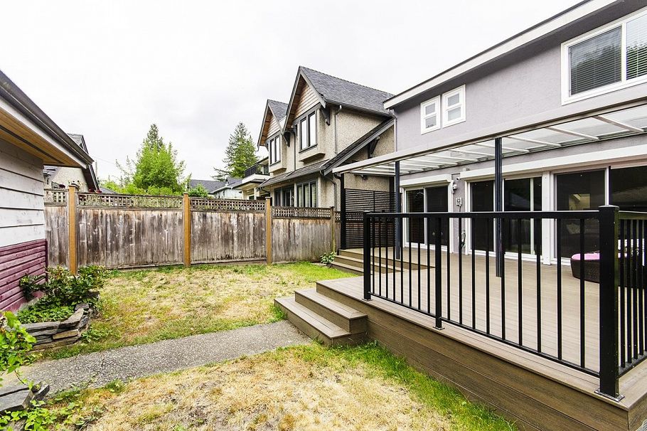 4063 W 33rd Avenue Vancouver, BC - 33