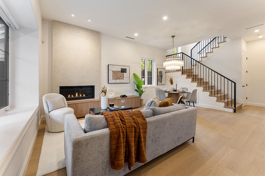 1 2256 Pender Street Vancouver, BC - 4