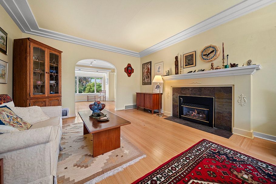 4311 W 14th Avenue Vancouver, BC - 8
