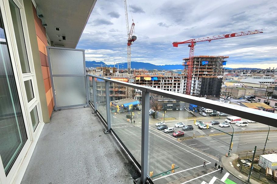 909 180 E 2ND AVENUE, Vancouver BC V5T 0K4 Vancouver, BC - 8