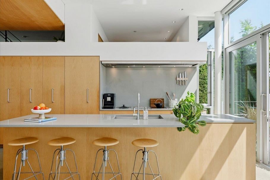 4056 W 36th Avenue Vancouver, BC - 13