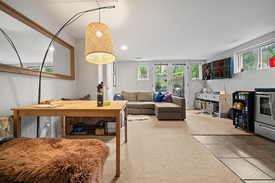 4311 W 14th Avenue Vancouver, BC - 19