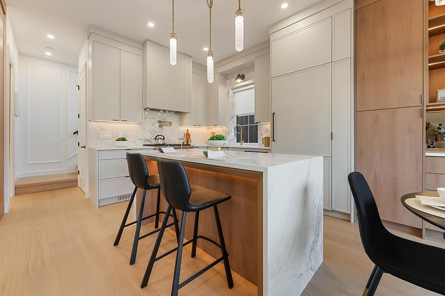2 2256 E Pender Street Street Vancouver, BC - 7