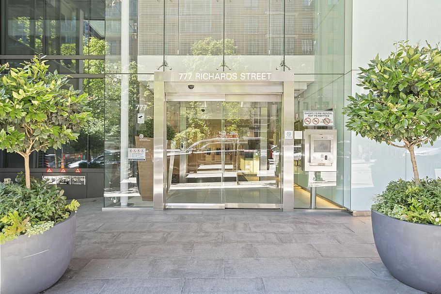 3505 777 Richards Street Vancouver, BC - 30