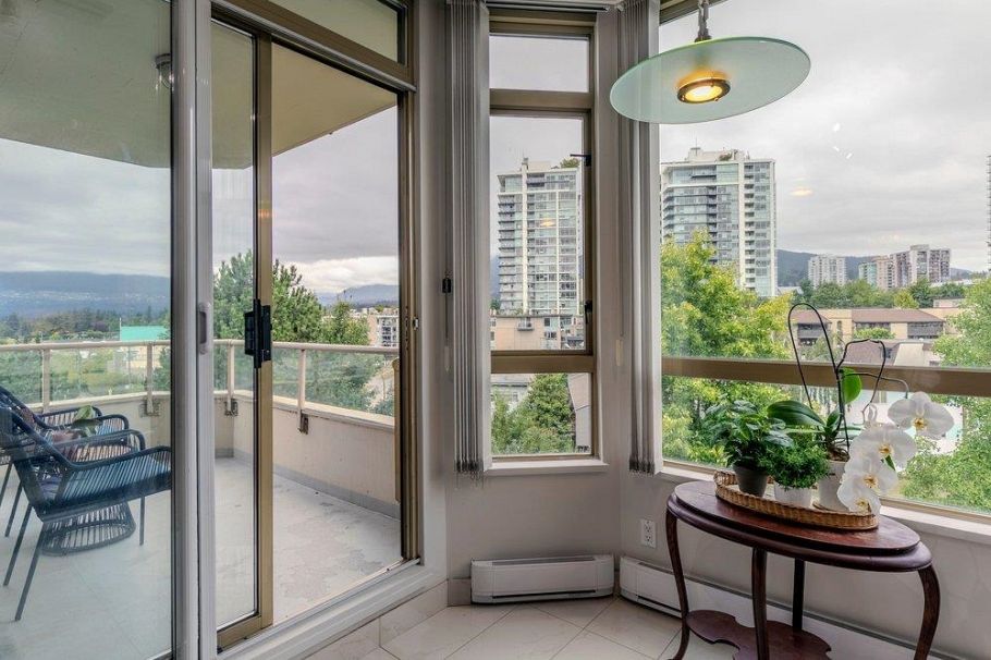 606 160 W Keith Road North Vancouver, BC - 14