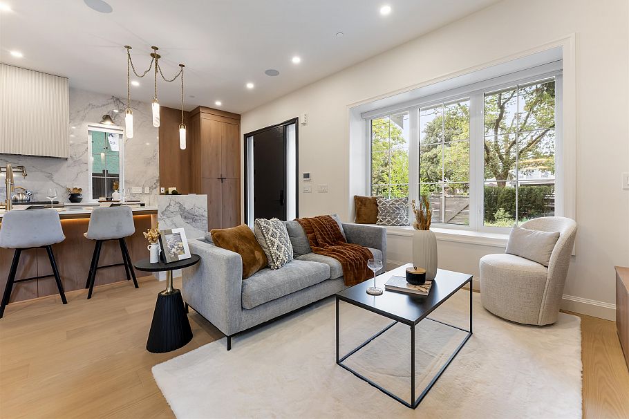 1 2256 Pender Street Vancouver, BC - 5