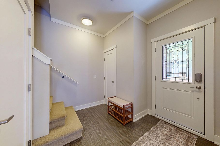 839 W 14th Avenue Vancouver, BC - 4