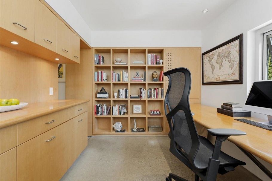 4056 W 36th Avenue Vancouver, BC - 23