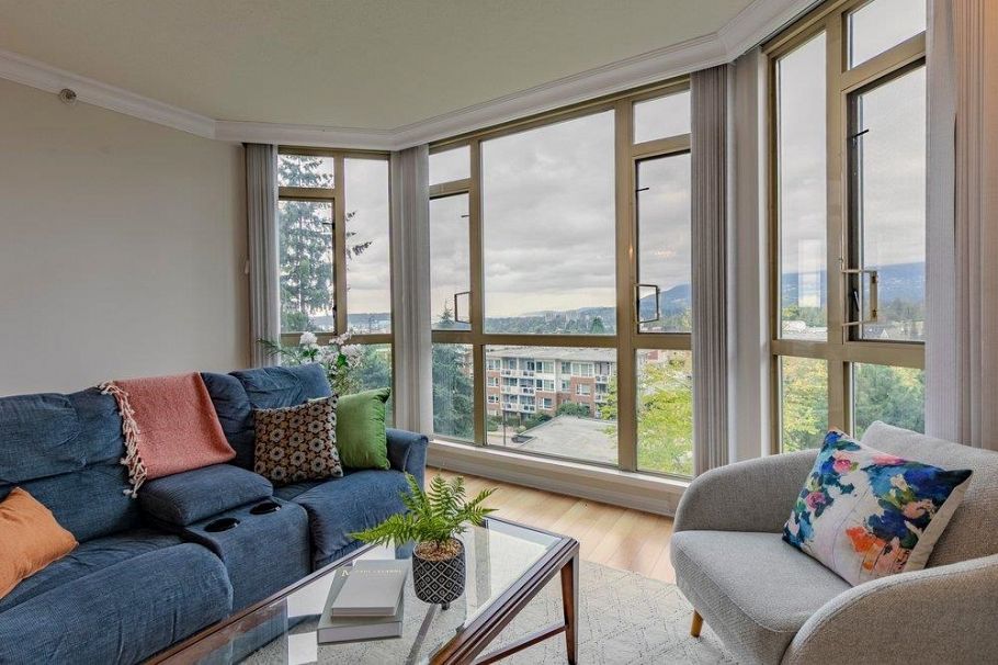 606 160 W Keith Road North Vancouver, BC - 2