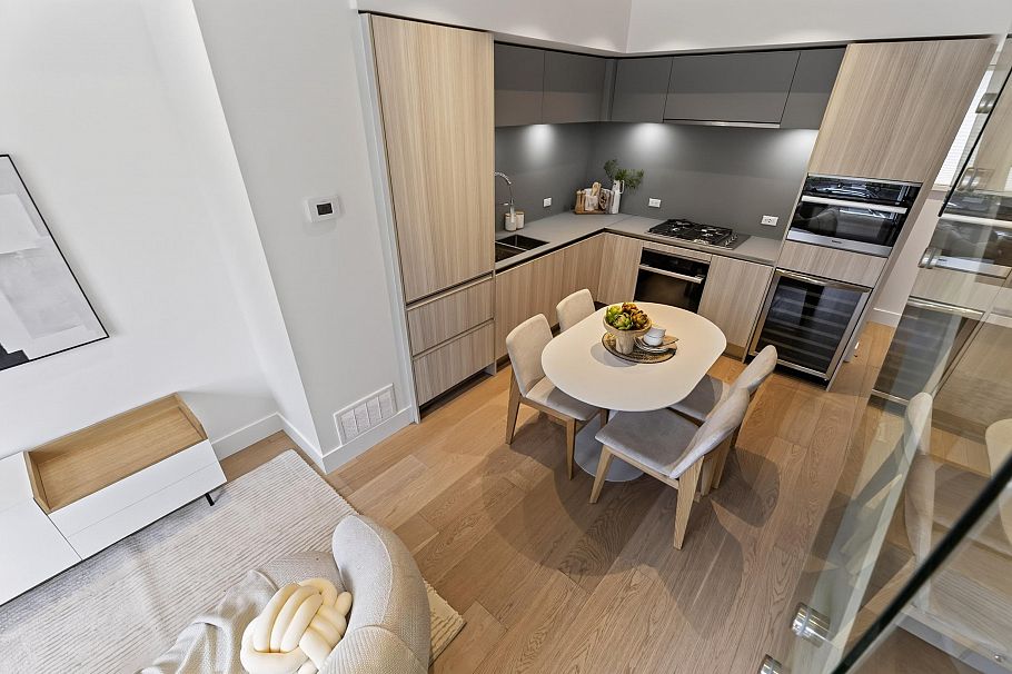 150 W Woodstock Avenue Vancouver, BC - 2