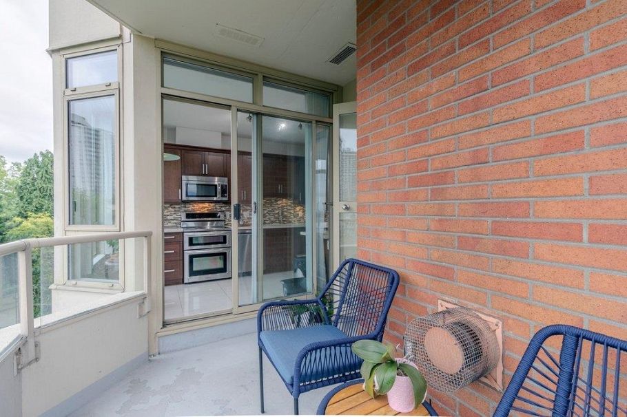 606 160 W Keith Road North Vancouver, BC - 15