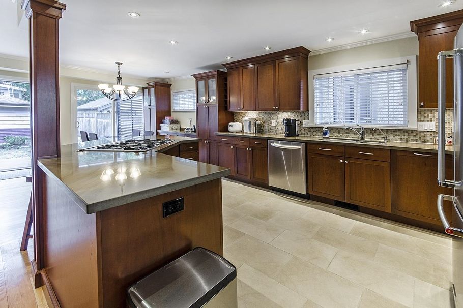 4063 W 33rd Avenue Vancouver, BC - 9