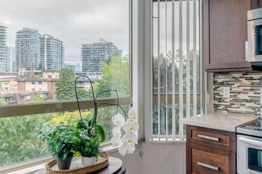 606 160 W Keith Road North Vancouver, BC - 13
