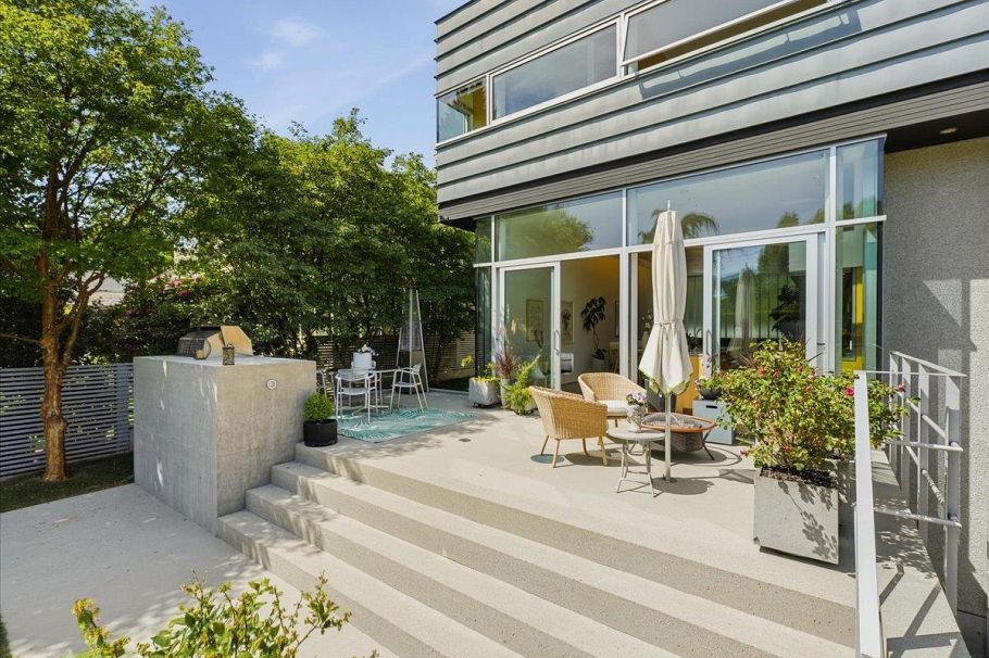 4056 W 36th Avenue Vancouver, BC - 19