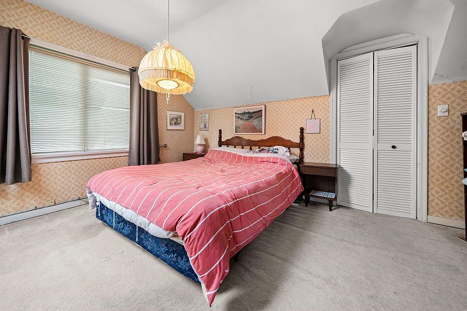 4311 W 14th Avenue Vancouver, BC - 16