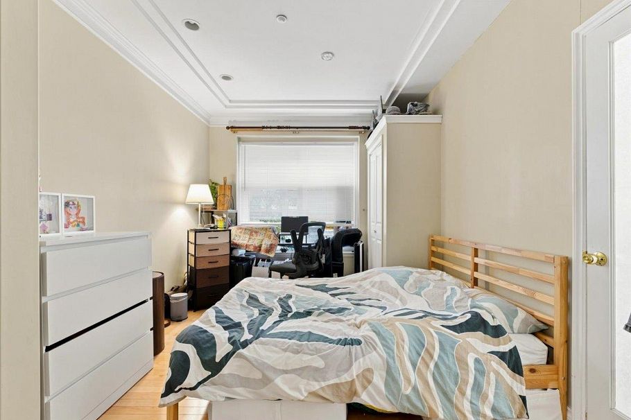 2579 W 45th Avenue Vancouver, BC - 6