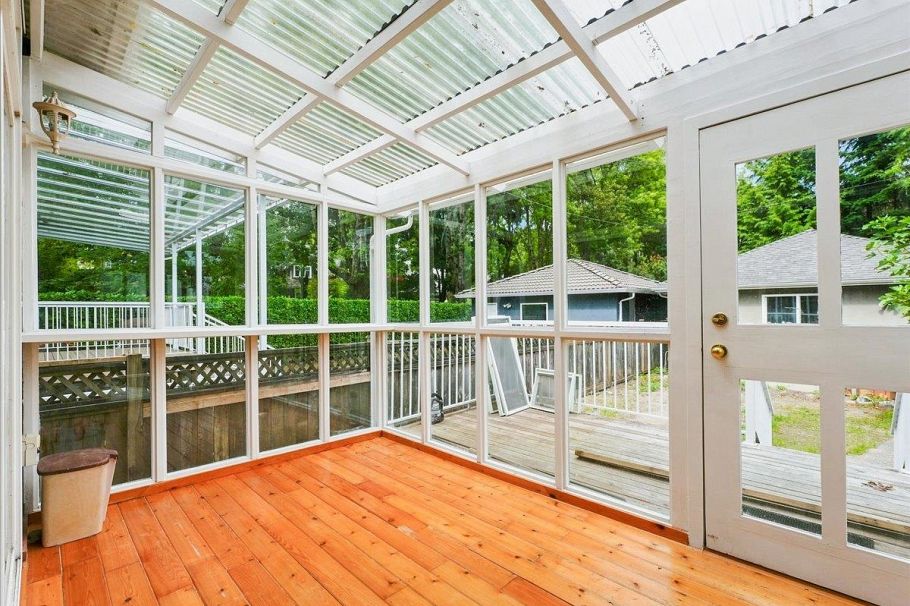 2579 W 45th Avenue Vancouver, BC - 11