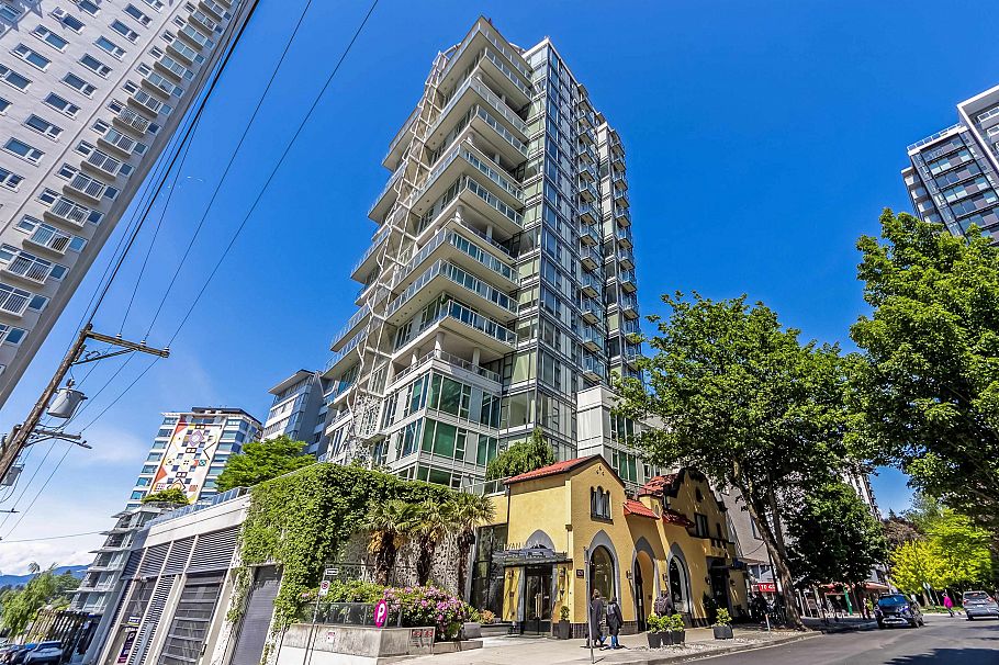 1503 1221 Bidwell Street Vancouver, BC - 1
