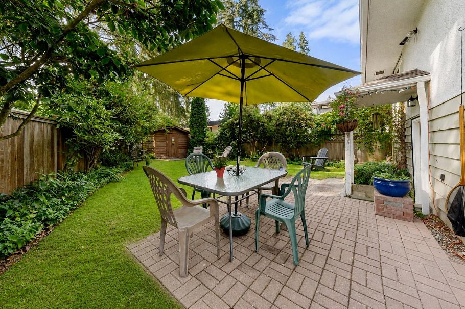 2011 Bridgman Avenue North Vancouver, BC - 31