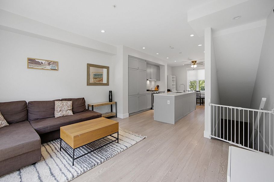 4354 Knight Street Vancouver, BC - 7