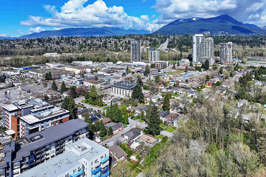 279 Orwell Street North Vancouver, BC - 15