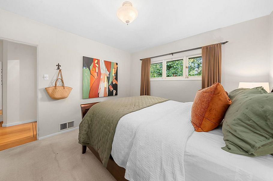 2011 Bridgman Avenue North Vancouver, BC - 18