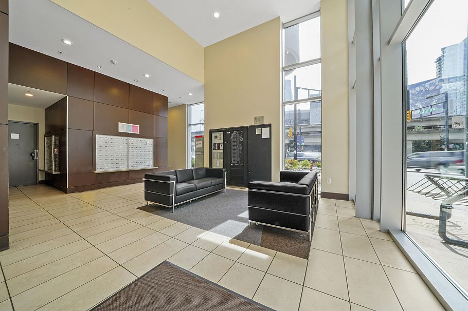 2309 688 Abbott Street Vancouver, BC - 24