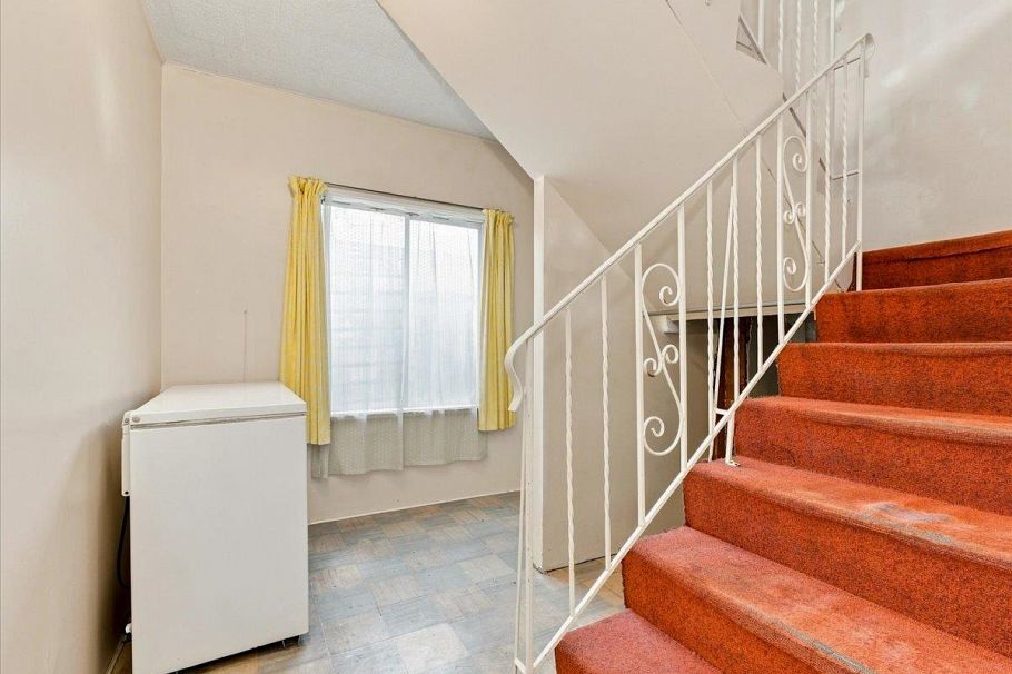 2206 E 8th Avenue Vancouver, BC - 18
