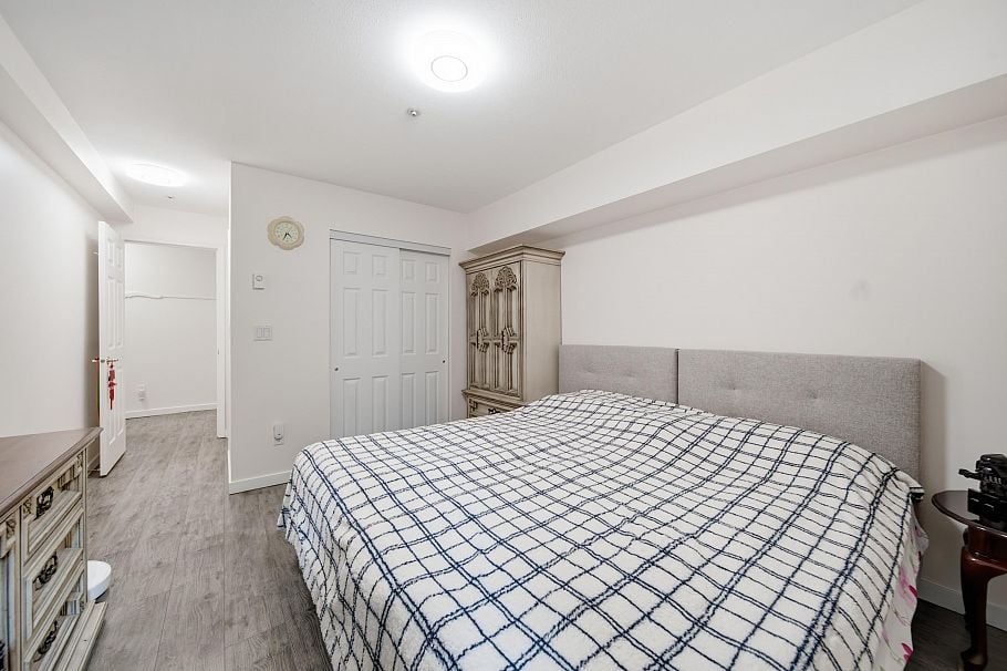 107 5788 Vine Street Vancouver, BC - 3