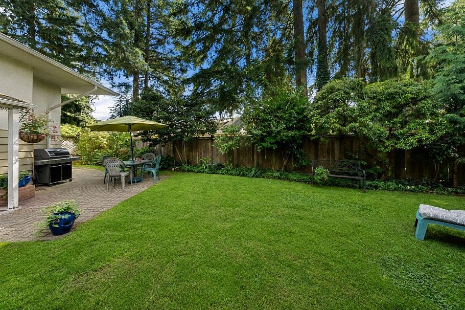 2011 Bridgman Avenue North Vancouver, BC - 33