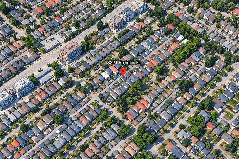 8221 Fremlin Street Vancouver, BC - 21